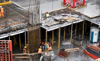 pexels-davidelocatelli-2383649